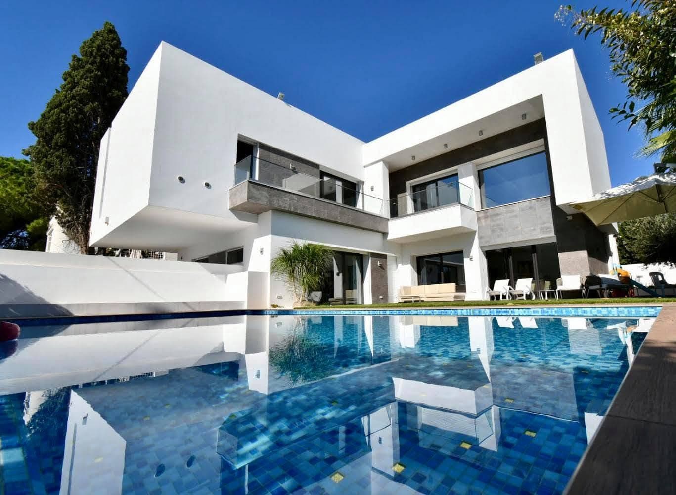 Tunis Villa
